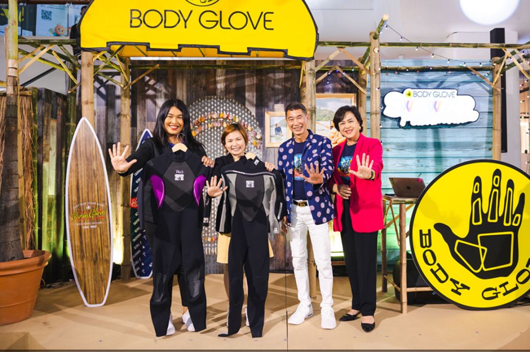 เปิดตัวชุดว่ายนํ้า BODY GLOVE Swimwear ครั้งแรกในไทย  ด้วยสีสันและกลิ่นอายแห่งชายหาดแคลิฟอร์เนีย