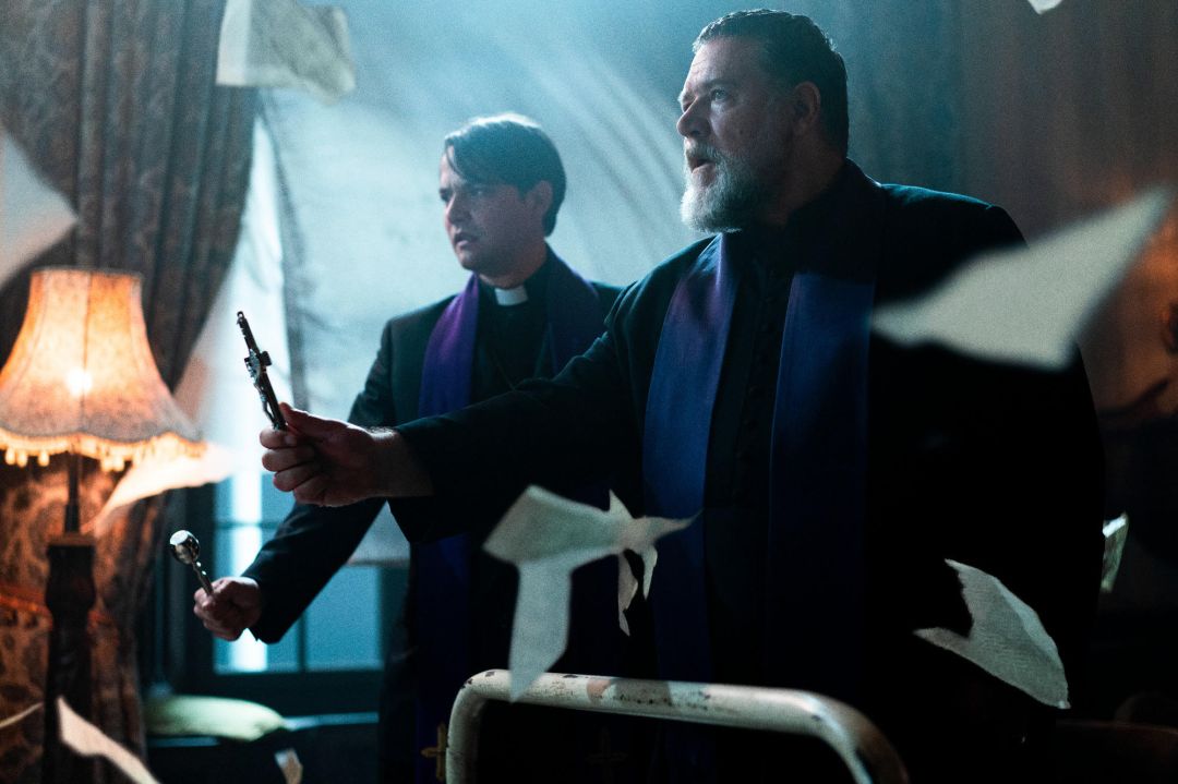 'รัสเซล โครว์'รับบทมือปราบผีตัวตึง ไล่กระทืบผีไม่มียั้งใน  THE POPE’S EXORCIST: โป๊บปราบผี