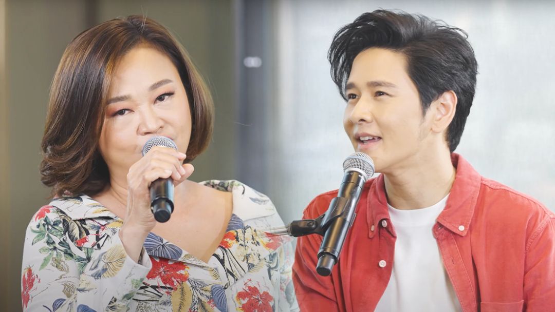 ทำเอาทึ่งทั้งกอง! เมื่อดีว่าแถวหน้าของเมืองไทย  หยิบเพลง 'เลือดกรุ๊ปบี'มาร้อง