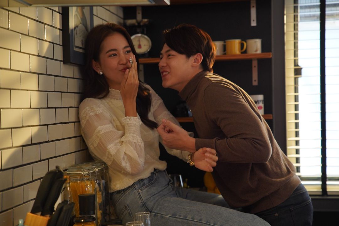 'หมาก ปริญ-โบว์ เมลดา'ทำคนดูปรับอารมณ์ไม่ทันอุ๊ย ! แตงโมหวานมาก ! ฉากนี้มีฟินจิกหมอน