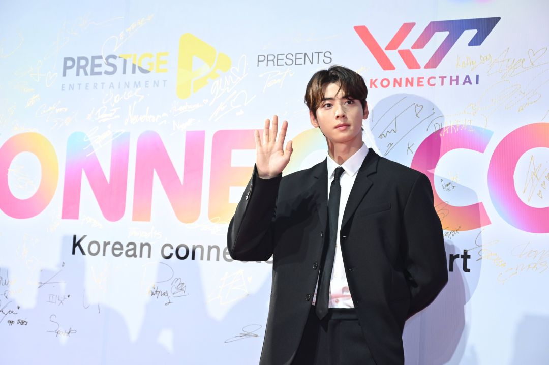 ‘ชาอึนอู-บิวกิ้น พุฒิพงศ์ - เจฟ ซาเตอร์’ สร้างความสุข ความประทับใจในงาน ‘KONNEC CON’