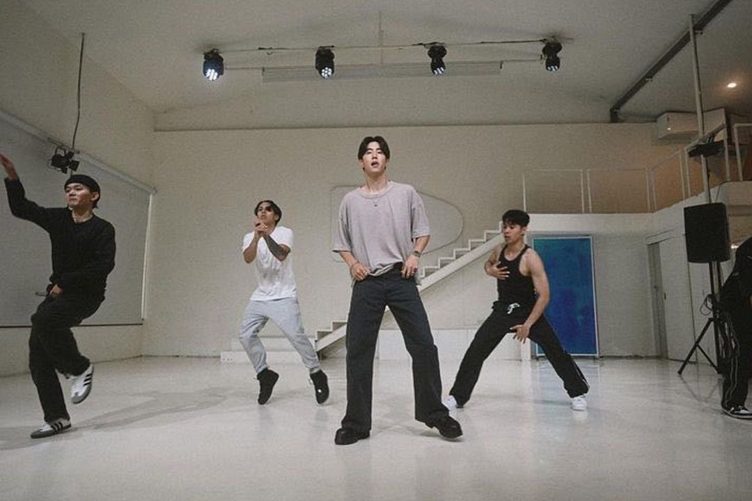 Mark Tuan ลุยซ้อม เตรียมพร้อม ความสนุกในคอนเสิร์ต Mark Tuan The Other Side Asia Tour 2023
