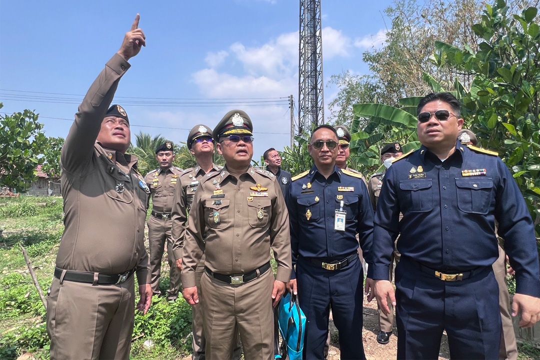 ผบ.ตร ควง รรท.กสทช. ตรวจแนวชายแดนเชียงรายวางมาตรการป้องกันการกระทำผิดคดีออนไลน์