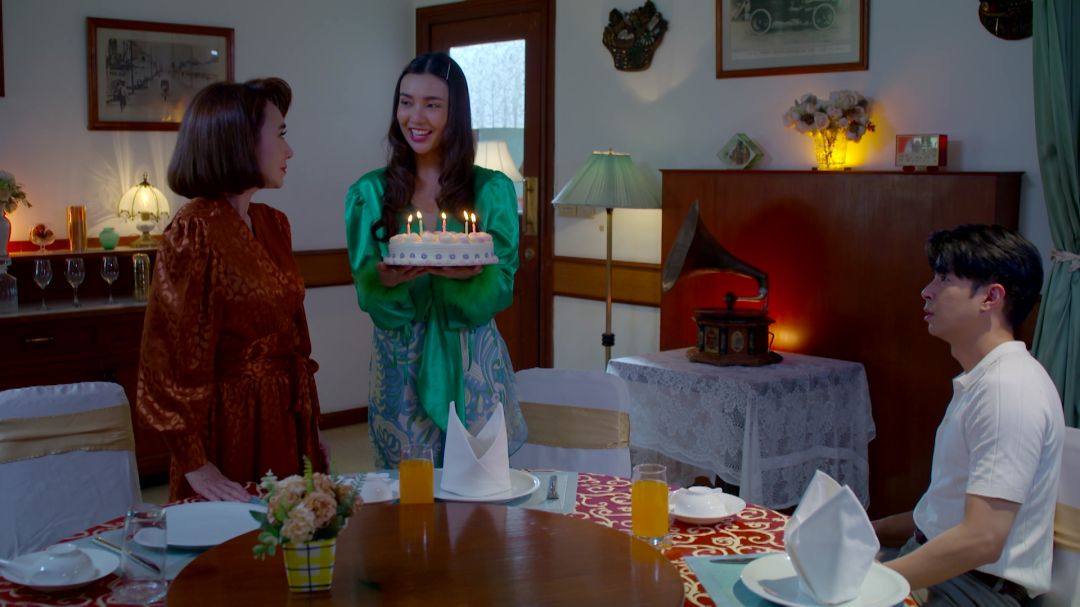 สร้างโลก2ใบ 'ไต้ฝุ่น'คบซ้อน กินตับ'ต้อม -พริ้ง'ความแตก แม่-ลูกใช้ผู้ชายคนเดียวกัน