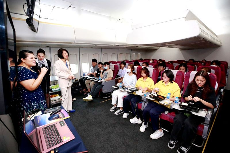 นักเรียนมัธยมปลาย สนใจวิชาธุรกิจการบิน