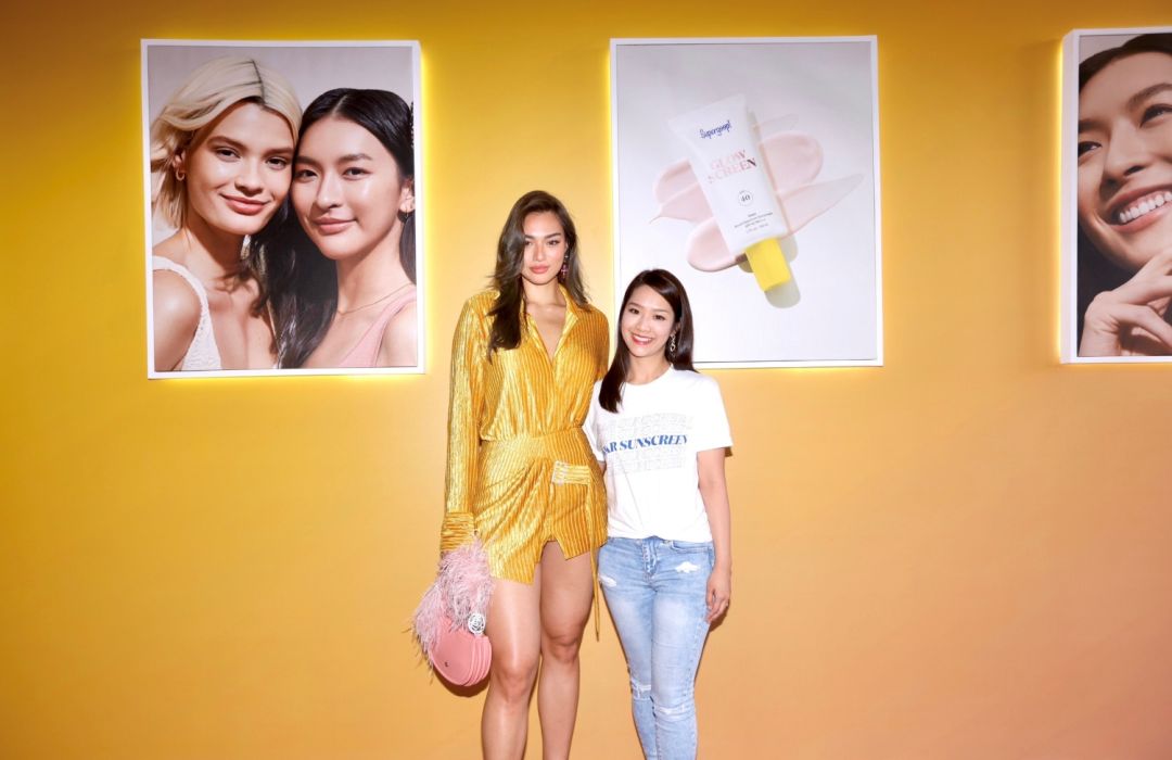'แอนชิลี'บินลัดฟ้าร่วมงานเปิดตัว Supergoop! GLOWSCREEN SPF 40