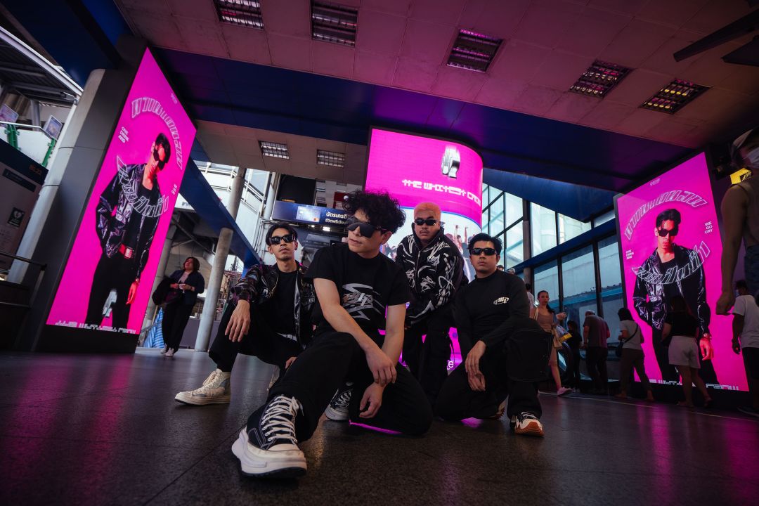 THE WHITEST CROW  จัดเต็มความมันส์ในคอนเสิร์ตเปิดซิงเกิลใหม่'หวานเป็นลม ขมเป็นบ้า'