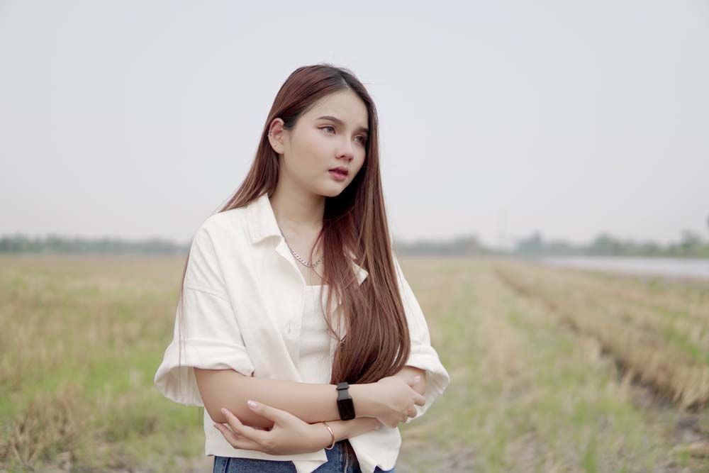 ‘กิ๊ฟ ปวีณา’ส่งซิงเกิ้ล‘อินแฮง’  เวอร์ชั่นผู้หญิง เอาใจสาวอกหักลืมยาก