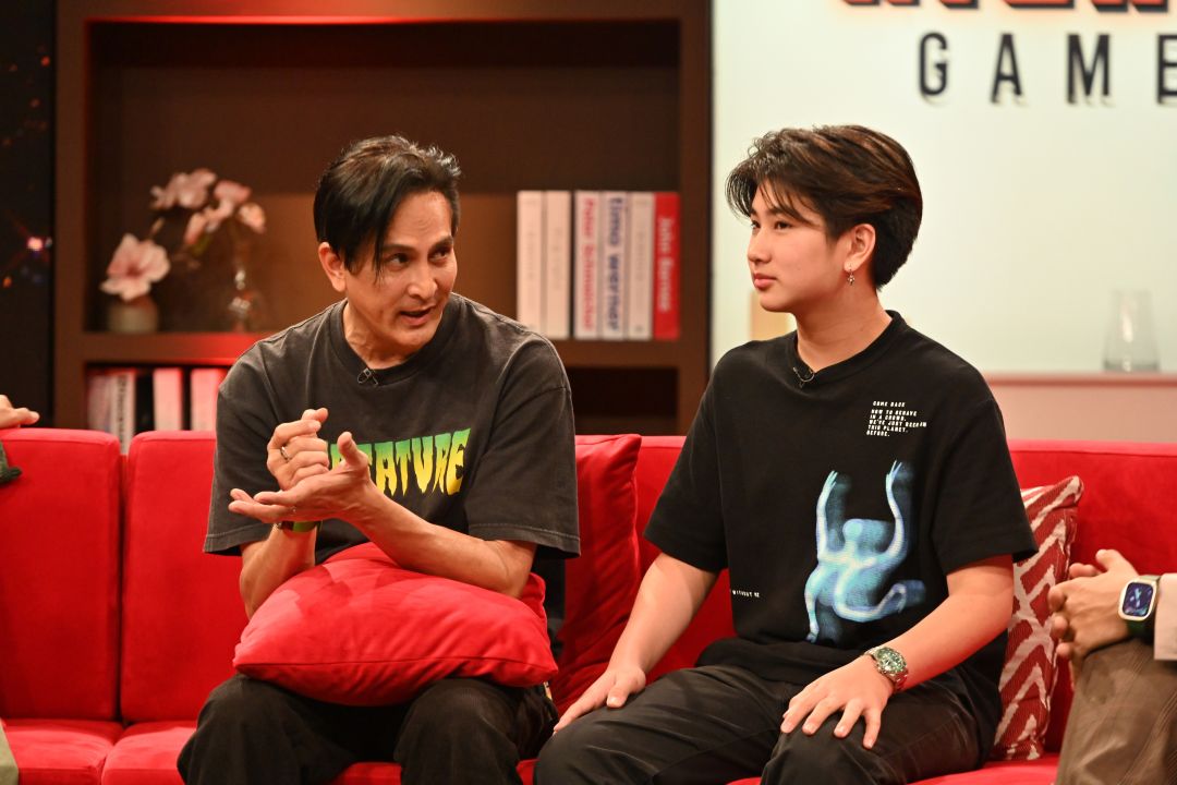 'พีท-ทองเจือ' เผยหมดเปลือก! หลักฐานการค้นพบสิ่งมีชีวิตนอกโลก ในรายการ 'LATE NIGHT GAME'