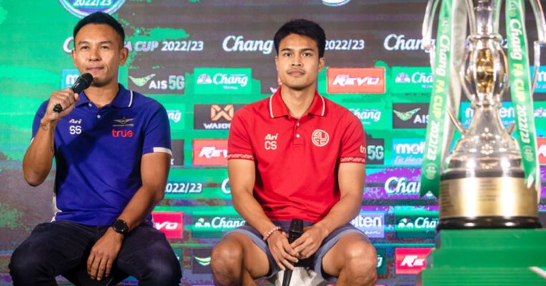แข้งเทพไม่หวั่นรัศมีปราสาทสายฟ้าคั่ว3แชมป์