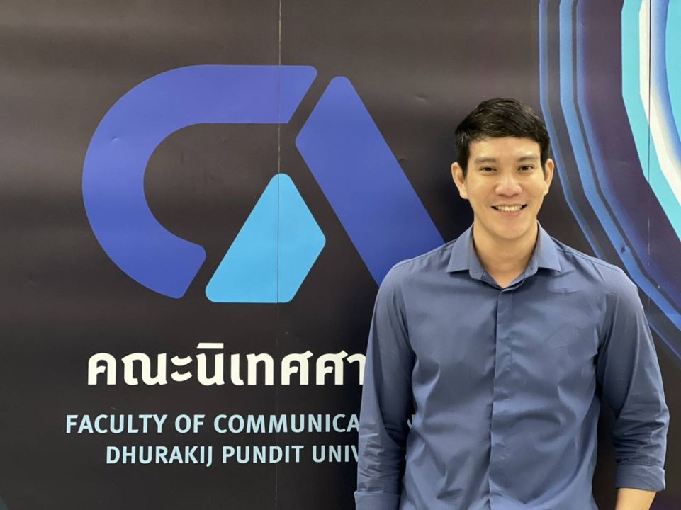 'อิฐ ปารินทร์'ปั๊มทายาทหมื่นล้านคนเเรก เปิดบริษัทลุยงานเบื้องหน้าและเบื้องหลังหวังเป็นเเบบอย่างให้ลูก