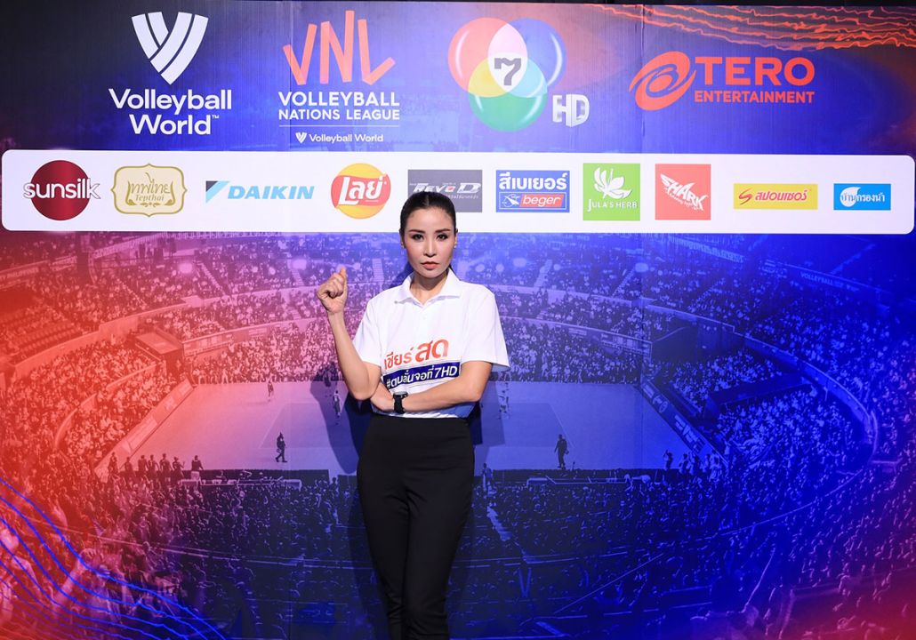 ‘อาย-ศรสวรรค์’ เกาะติดลูกยางสาวไทย  ลุยศึก Volleyball Nations League (VNL) 2023