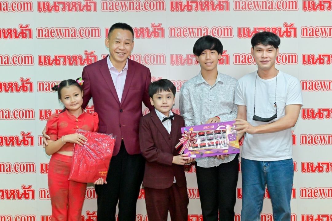 'อาจารย์โชคดี -อาจารย์กันต์' ผู้เชี่ยวชาญทางด้านศาสตร์ฮวงจุ้ยเดินทางเข้าพบ ‘ทีมข่าวบันเทิงแนวหน้า’