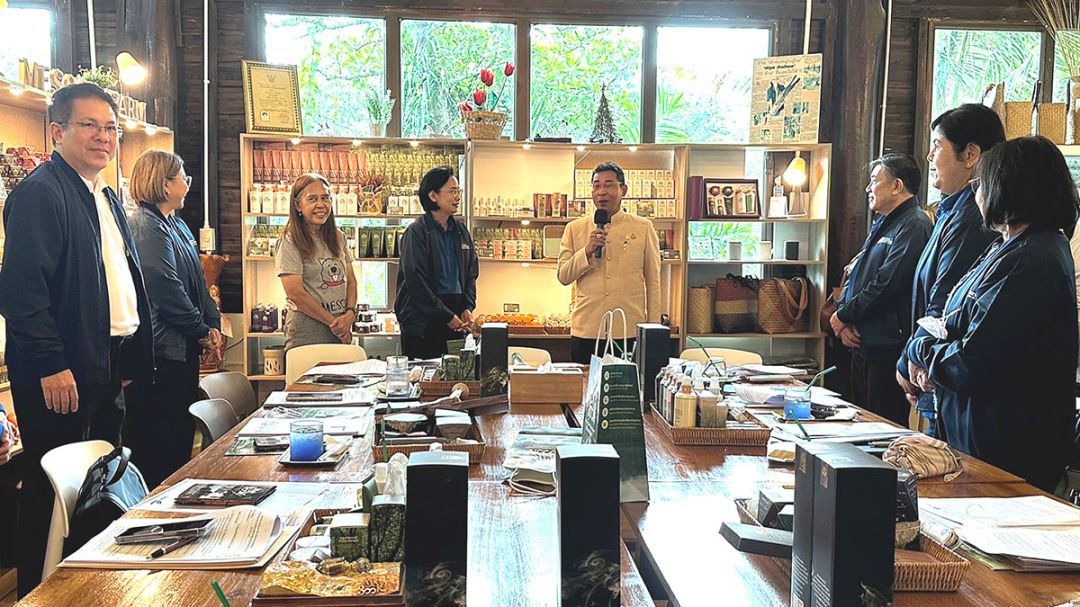สกู๊ปพิเศษ : ชวนเที่ยว วิสาหกิจชุมชนกลุ่มเกษตรกรผลิตไม้กฤษณา เลือกซื้อผลิตภัณฑ์จากไม้กฤษณา คุณภาพดีส่งขายทั่วโลก