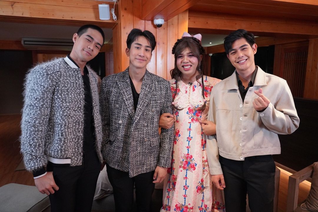 ซู๊ดปาก'แพรรี่-รัศมีแข'ควงพระเอกช่อง8 ลงอ่างแช่ออนเซ็น 'ตะวัน'หลุดปากตอบความสัมพันธ์'น้ำตาล ชลิตา'