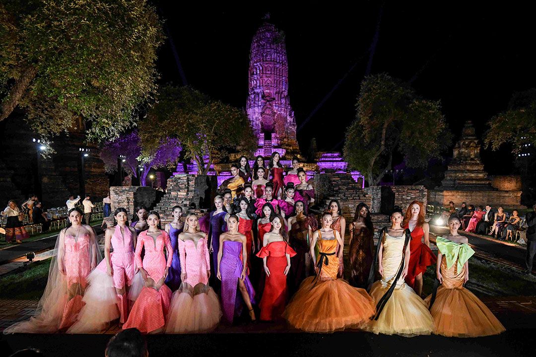 เปิดตัว 22 สาวทรานส์ ‘Miss International Queen 2023’ ชู 5 Soft Powers ผ่าน 6 โชว์ จาก 6 แบรนด์ดีไซน์เนอร์