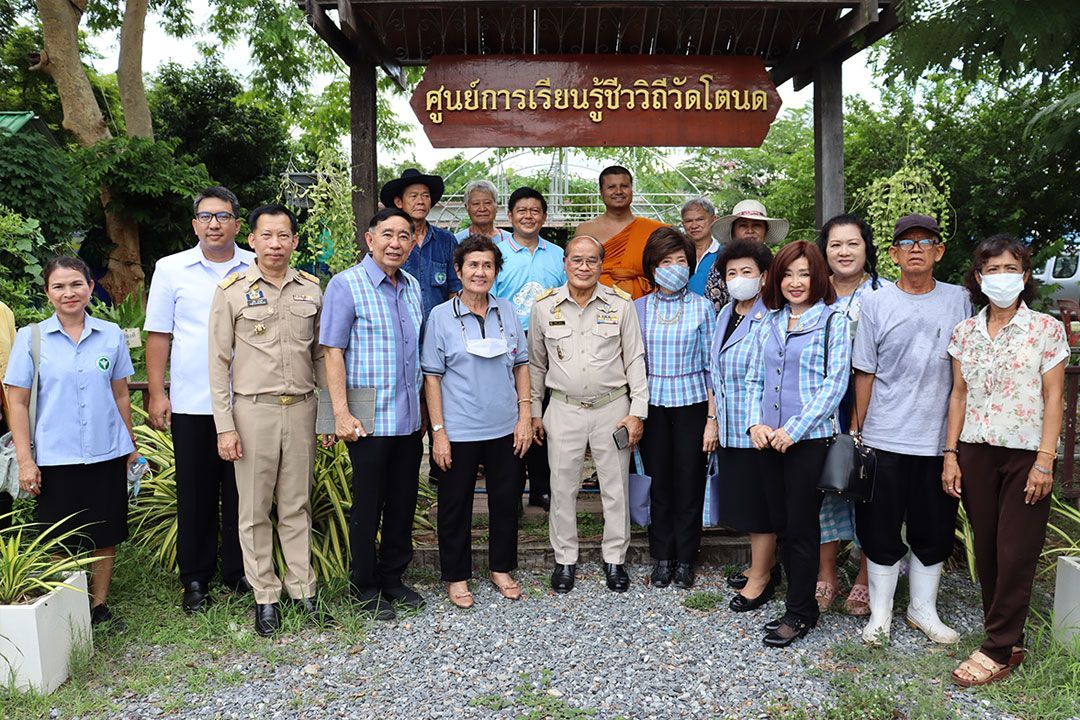 สว.ลงพื้นที่รับฟังแนวทางการดำเนินงานศูนย์ฟื้นฟูสมรรถภาพทางสังคม เศรษฐกิจ ของผู้พิการ-ผู้สูงอายุ