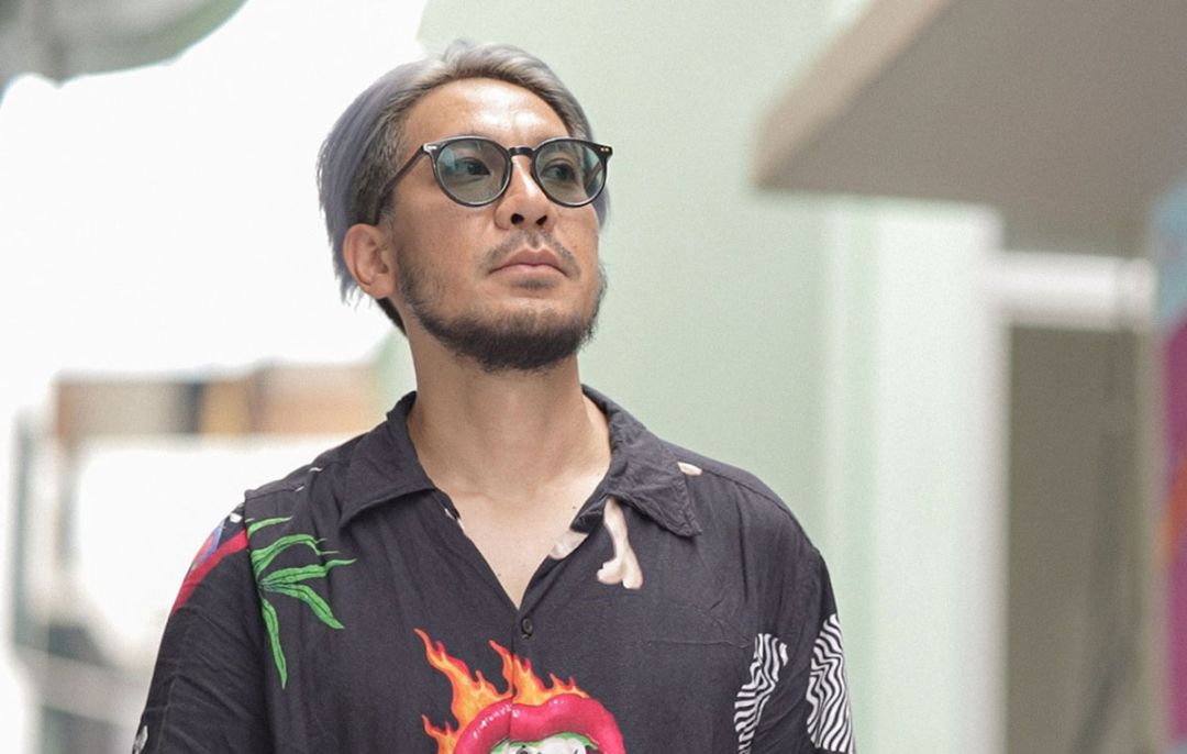 ต้อนรับฤดูฝนอย่างมีสไตล์ ด้วยร่มรุ่นพิเศษ ออกแบบโดย Sahred Toy ศิลปินชื่อดัง