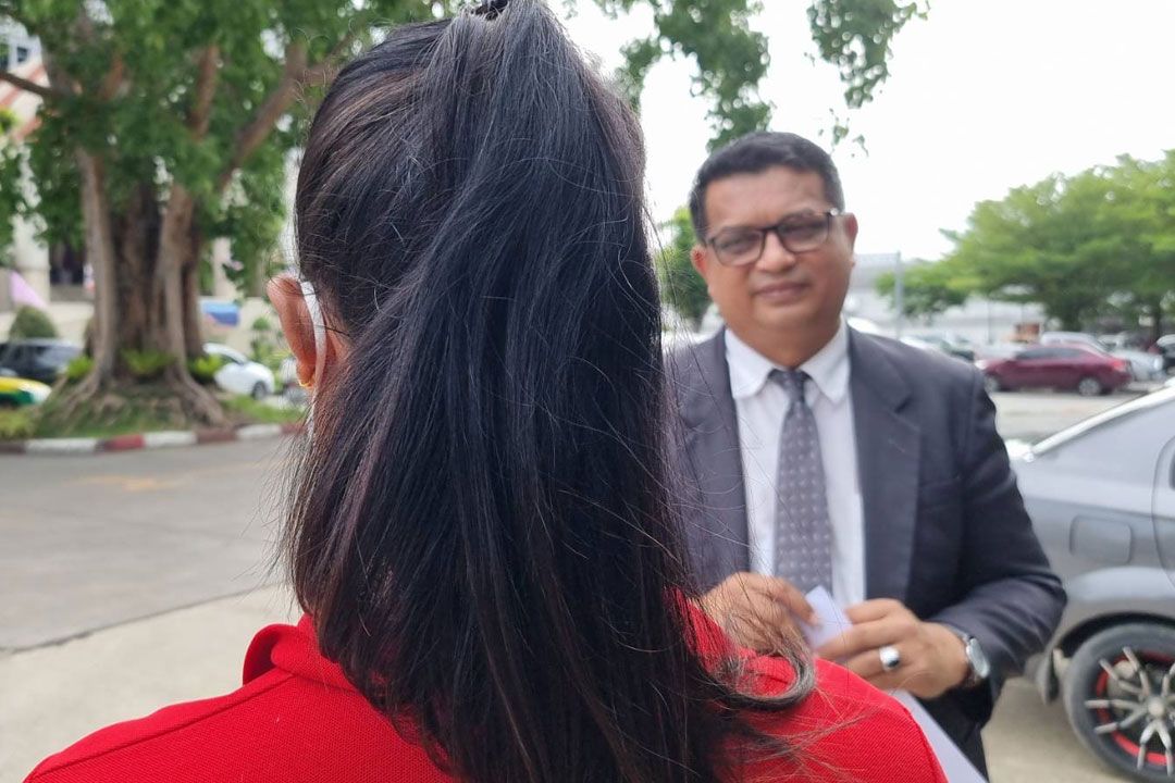 ‘อดีตทนายแม๊’พาผู้เสียหายยื่นฟ้องศาล หลังถูก‘แอนนา ทีวีพูล’เบี้ยวส่งทองคำ