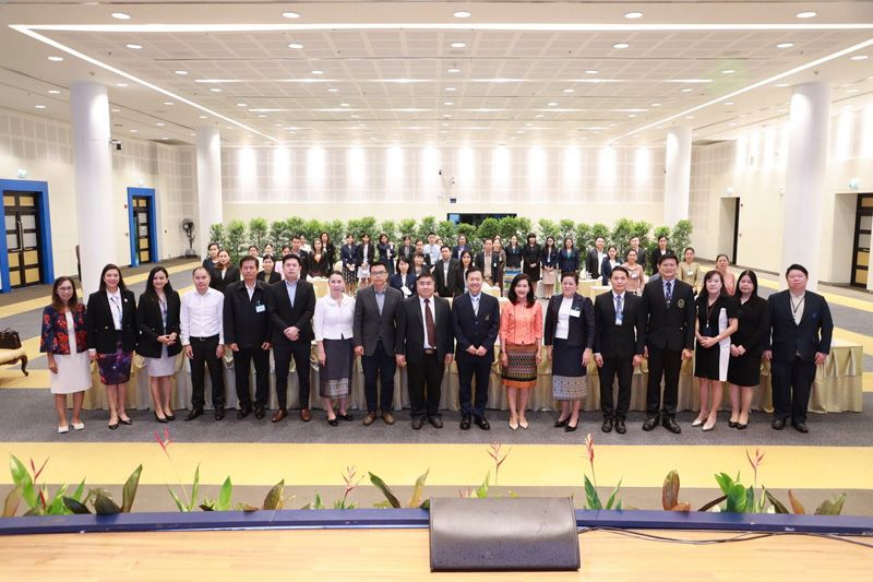 ม.สวนดุสิตอบรมบุคลากรสปป.ลาว