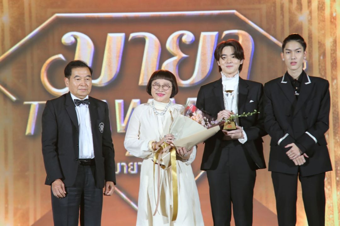 'เจมส์ จิรายุ'นำชายแห่งปี และ'กลัฟ คณาวุฒิ'นำชายยอดเยี่ยม ด้านภาพยนตร์