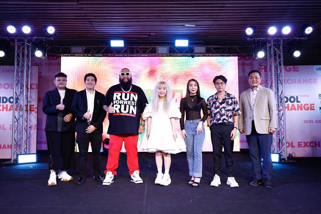 เสิร์ฟความสนุกสุดมันส์กันเป็นประจำทุกเดือน สำหรับงาน Idol Exchange ที่ศูนย์การค้าเอ็ม บี เค เซ็นเตอร์