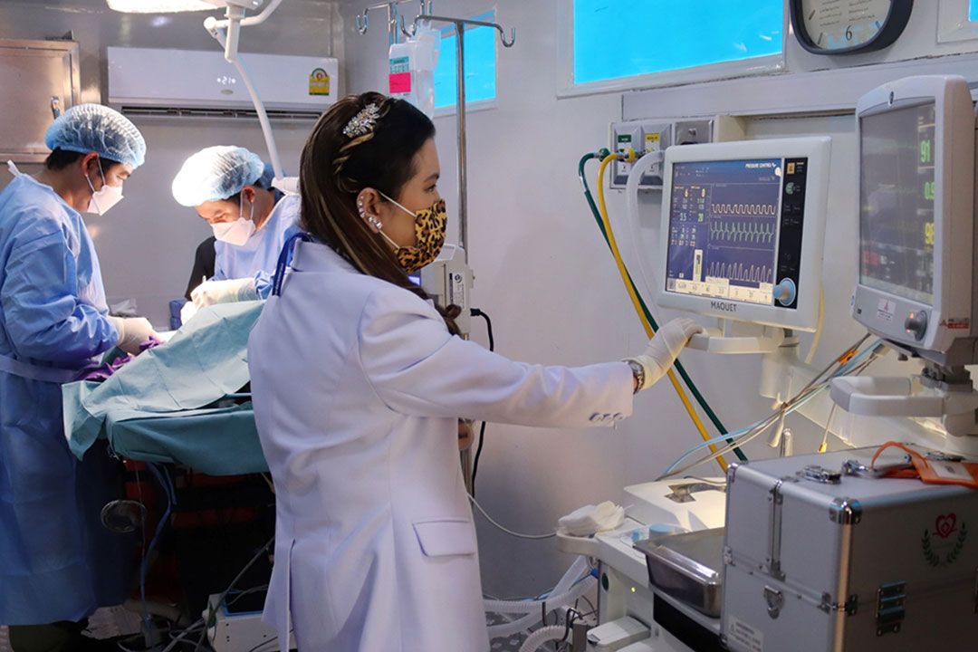 กรมพระศรีสวางควัฒนฯ ทรงออกหน่วยสัตวแพทย์อาสาจุฬาภรณ์ ณ กองเรือยุทธการ จ.ชลบุรี