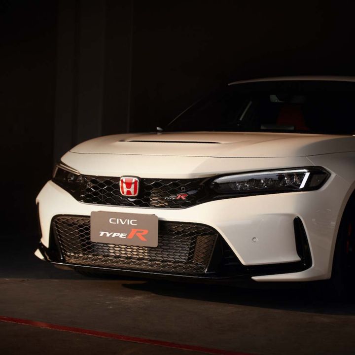 The Ultimate Sports Car: Honda Civic Type R Meets Every Lifestyle of the New Generation