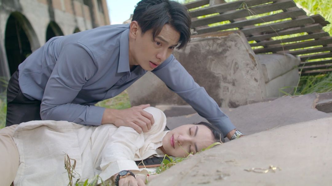 ‘แบงค์’ชื่นชม‘แอนน่า’ฝีมือการแสดงไม่ธรรมดา  ชวนจับตาละคร‘รักในรอยลวง’