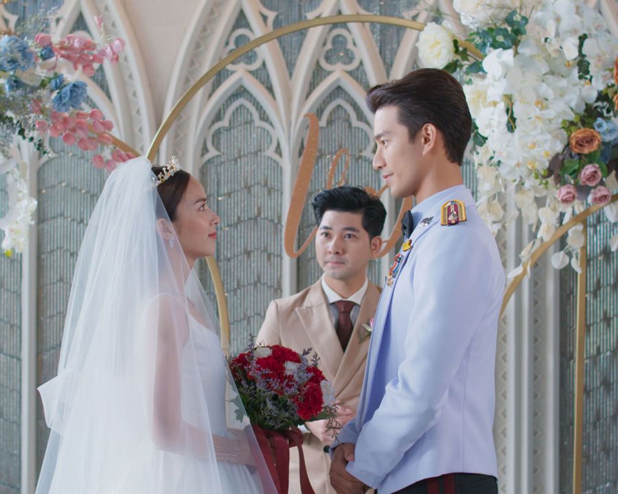 ‘บี้-ธรรศภาคย์’ และ ‘ใบเตย-สุวพิชญ์’ สุดปลื้มกระแสตอบรับขอบคุณทุกกำลังใจ