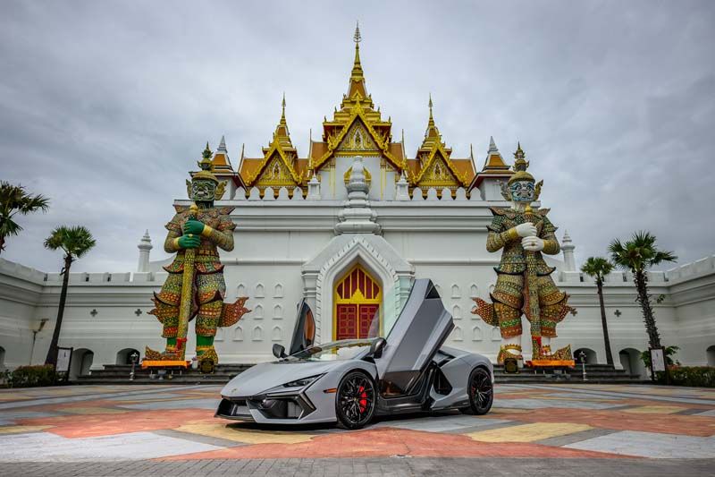 Lamborghini Revuelto   ค่าตัว 47.49  ล้านบาท !!