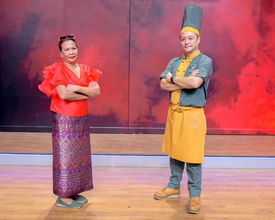 Iron Chef ดุดัน!!ระเบิดศึกอาหารอีสานรสแซ่บ  'เชฟพกฤษ์'เจอดี 'เจ๊โสภา'ขอท้าไขว้ลองของ