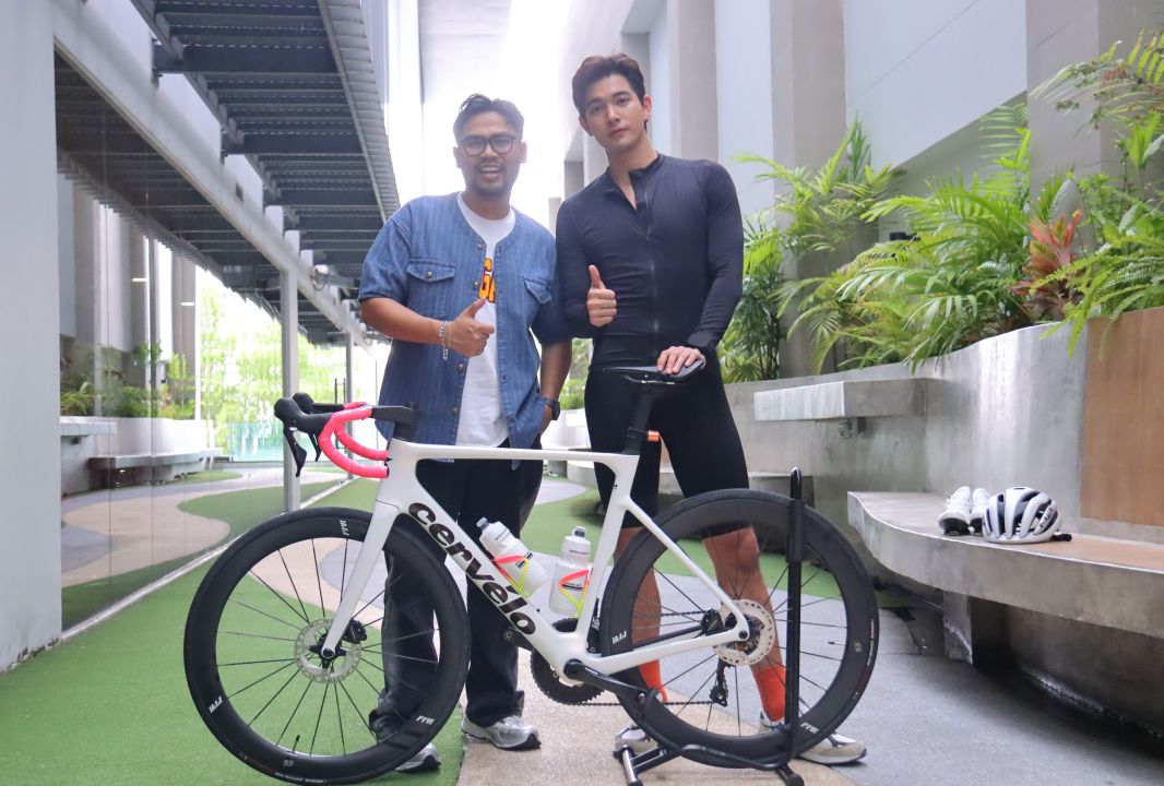 'เข้ม-หัสวีร์'เผยฝัน ปั่นจักรยาน แมตช์ใหญ่ระดับโลก พร้อมเปิดภาพสุดเอ็กซ์คลูซีฟในรายการ 'นิว พาซ่า'