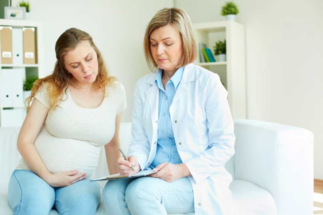 การทำ IUI คืออะไร ต่างจากการทำ IVF อย่างไร?