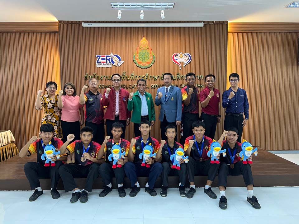 รร.บ้านตาก ‘ประชาวิทยาคาร’ คว้าเหรียญ  แฮนด์บอลในร่ม ‘กาญจนบุรีเกมส์’