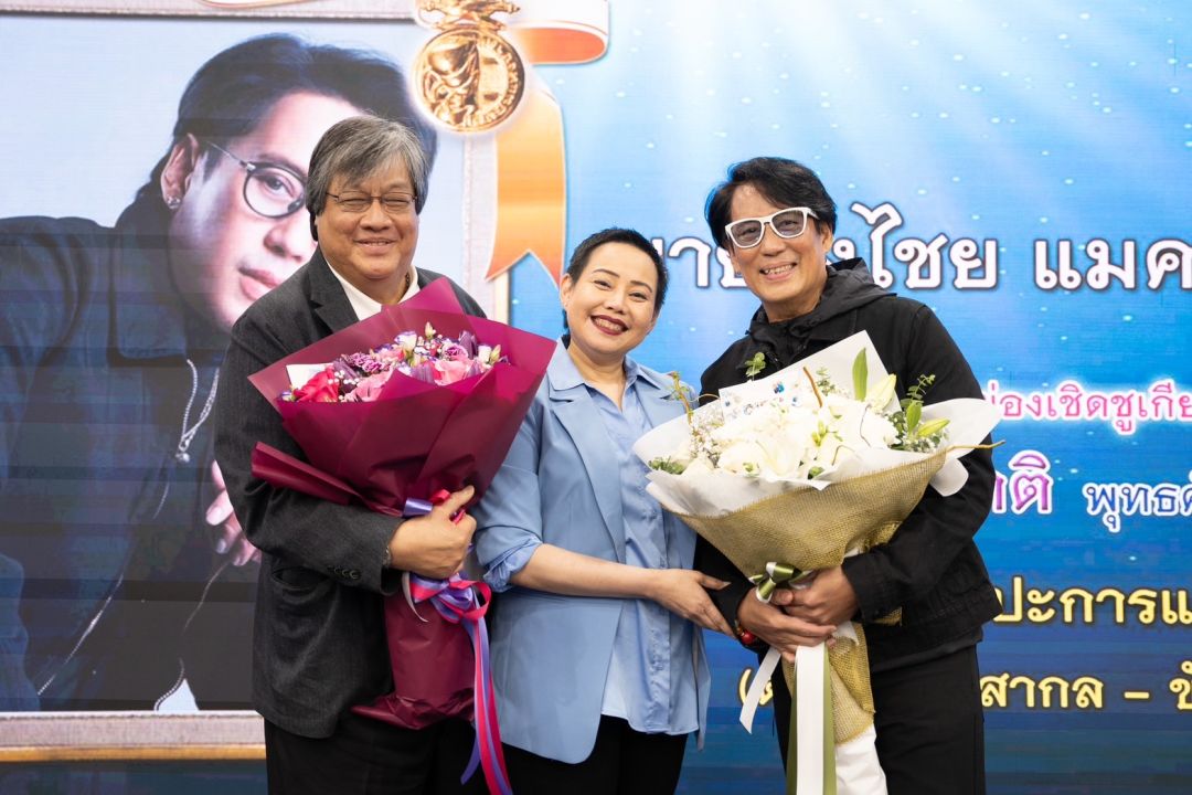 ถอดรหัสตำนานความสำเร็จแบรนด์บุคคล 'พี่เบิร์ด ธงไชย แมคอินไตย์'ศิลปินตลอดกาล