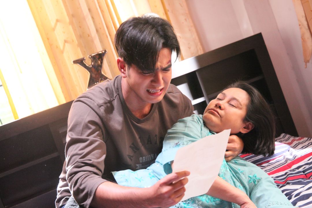 'โตส - อัครรัช'หลงอำนาจเงิน จนเข้าไปพัวพันกับแก๊งคอลเซนเตอร์ใน'ฟ้ามีตา'ตอน 'แก๊งคอลเซนเตอร์'