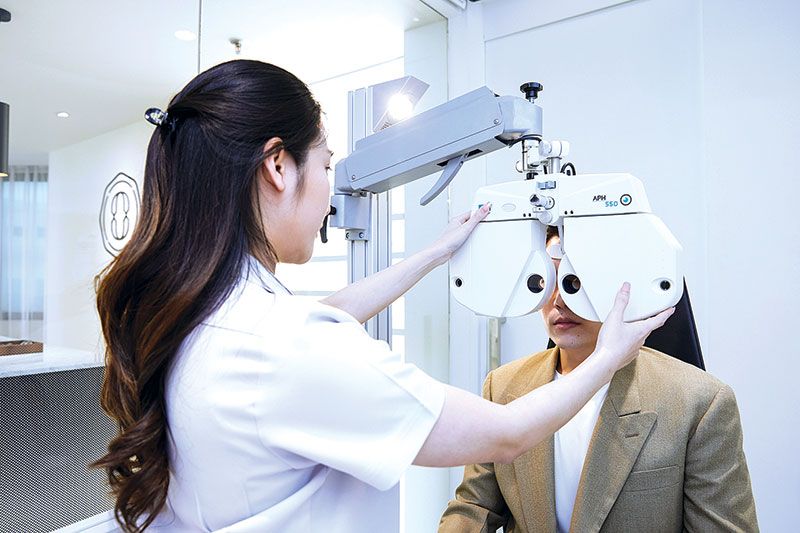 ‘นักทัศนมาตร’แบบฉบับ OCCURA ผู้ตรวจวัดสายตาที่ผสานทั้งศาสตร์และศิลป์