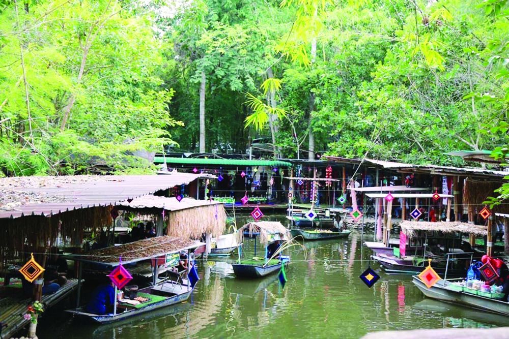 ภูมิบ้าน ภูมิเมือง : ‘ตลาดน้ำ’ภูมิวิถีชาวบ้านจากประสบการณ์ใหม่