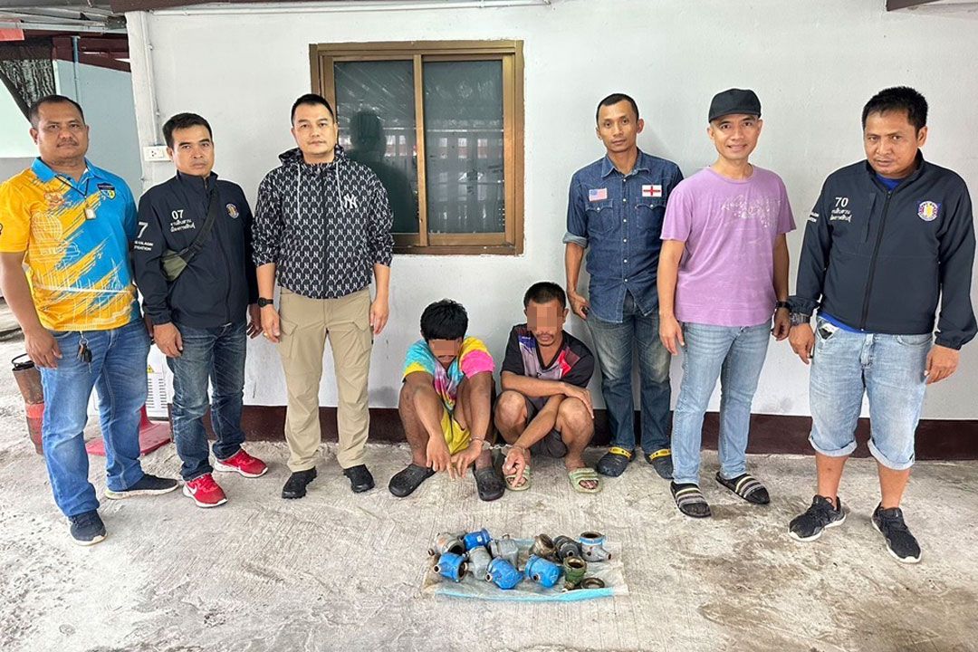 ตร.กาฬสินธุ์รวบสองคู่หูแสบตะเวนฟันท่อน้ำแตกขโมยมิเตอร์ทำชาวบ้านเดือดร้อน