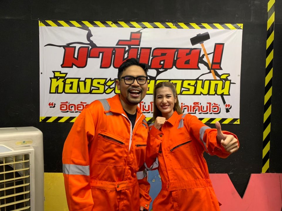 'นิว พาซ่า'ชวน 'พิ้งค์พลอย ปภาวดี'ทำกิจกรรมสุดแปลกกับเรื่องราวลับ ๆ