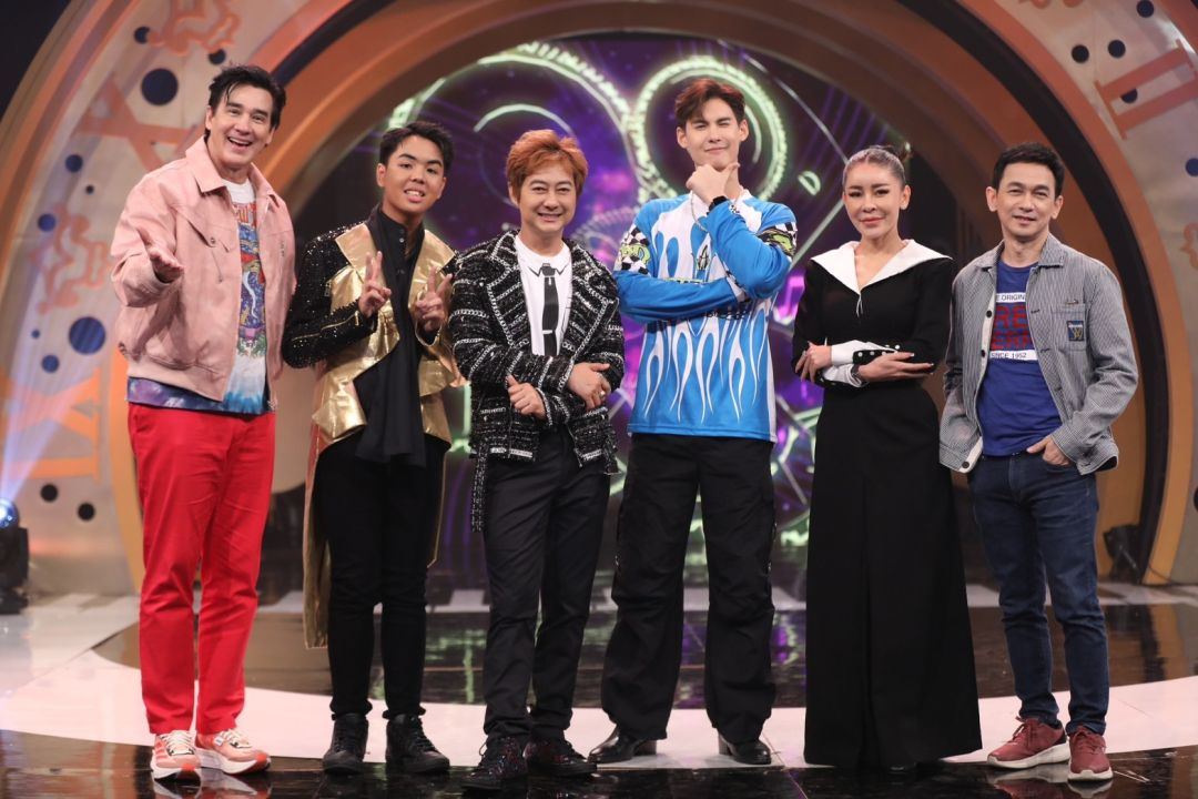 'ร้องข้ามเวลา'เปิดโหมดคนอยากจีบ ประชัน 2 เพลง 'ขอให้โสดทีเถอะ-เธอเป็นแฟนฉันแล้ว'