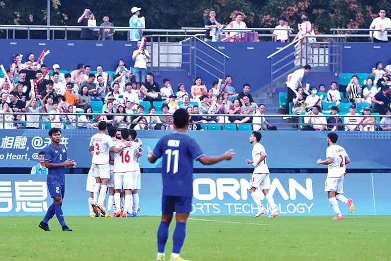 ok เอเชียนเกมส์ : คันฉ่องส่องบอลไทย