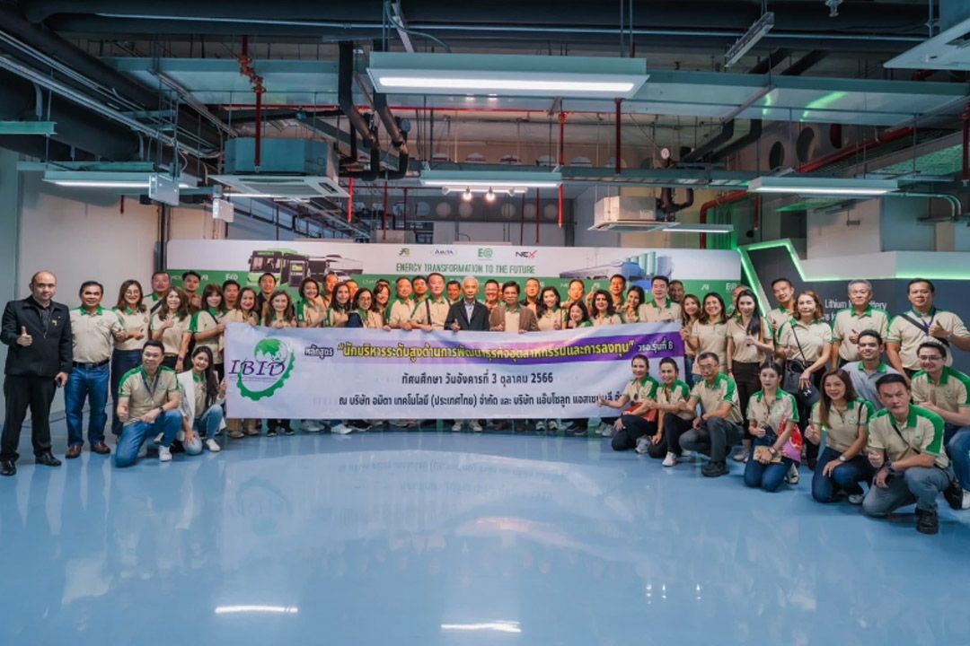 ‘สุวัจน์’ ยินดีอุตสาหกรรมไทย ผลิตแบตเตอรี่รถไฟฟ้าได้สำเร็จ