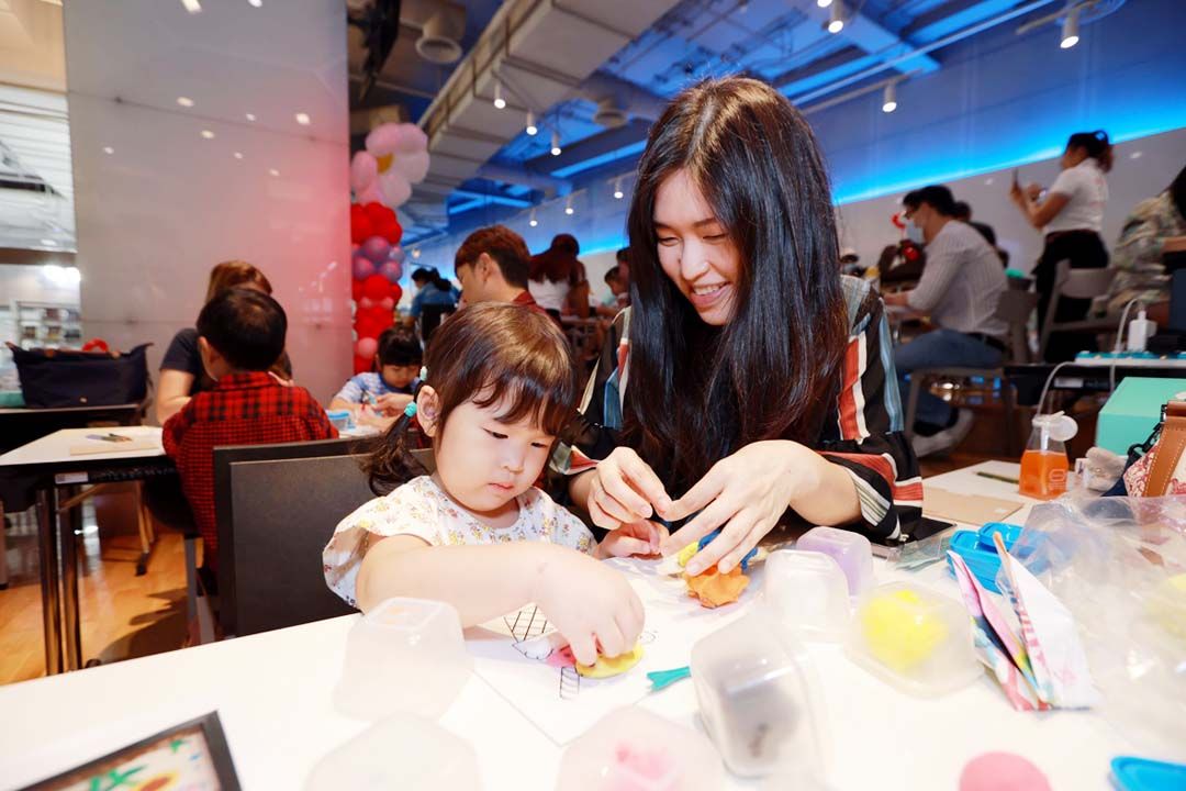 ยูนิเซฟ จับมือ พรูเด็นเชียล ประเทศไทย  แนะพ่อแม่ยุคใหม่เลี้ยงลูกเชิงบวกวัย 0-6 ปี