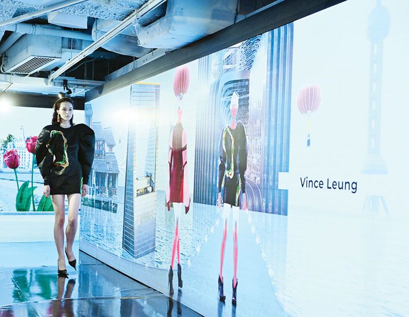 สมาคมนักออกแบบแฟชั่นแห่งฮ่องกงจัด ‘JUXTAPOSED 2023’ เปิดประสบการณ์ Immersive Show แฟชั่นประชันโลกเสมือนจริง