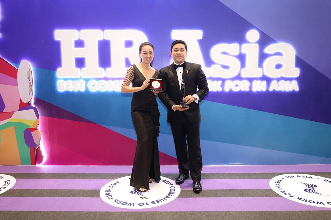 ออนิกซ์ ฮอสพิทาลิตี้ กรุ๊ป คว้าสองรางวัลใหญ่จากเวที 'HR Asia Awards' ประกาศความเชื่อมั่น เป็นองค์กรที่น่าร่วมงานที่สุดในเอเชีย