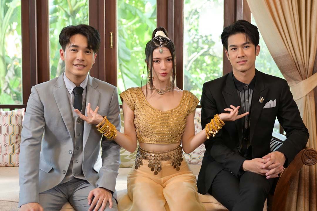 ‘เฌอลีนน์’ อ้อนแฟนละคร ‘มนตราตะเกียงแก้ว’ รอลุ้นเรื่องรัก ‘แม่มดเซลิน่า’