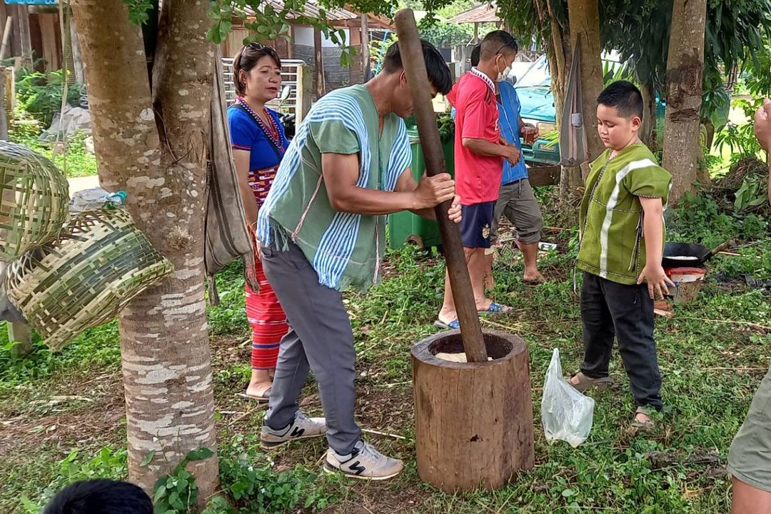 ‘ชาวบ้านกัลยาณิวัฒนา-เชียงใหม่’จัดตลาดชุมชน เรียนรู้‘มือเจะคี’ให้คนรุ่นใหม่