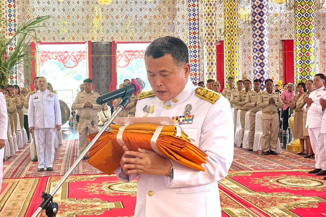 ‘ปลัดมท.’ นำถวายผ้าพระกฐินประทาน (จุลกฐิน) ของพระเจ้าวรวงศ์เธอ พระองค์เจ้าอทิตยาทรกิติคุณ